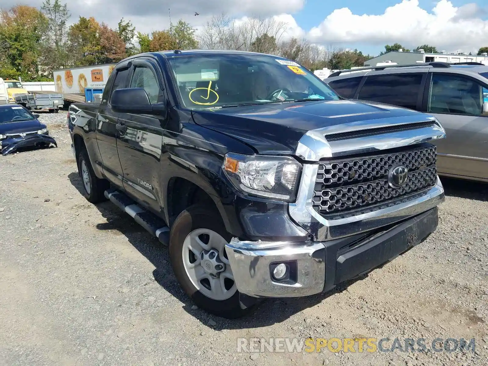 1 Photograph of a damaged car 5TFUM5F10KX080428 TOYOTA TUNDRA 2019