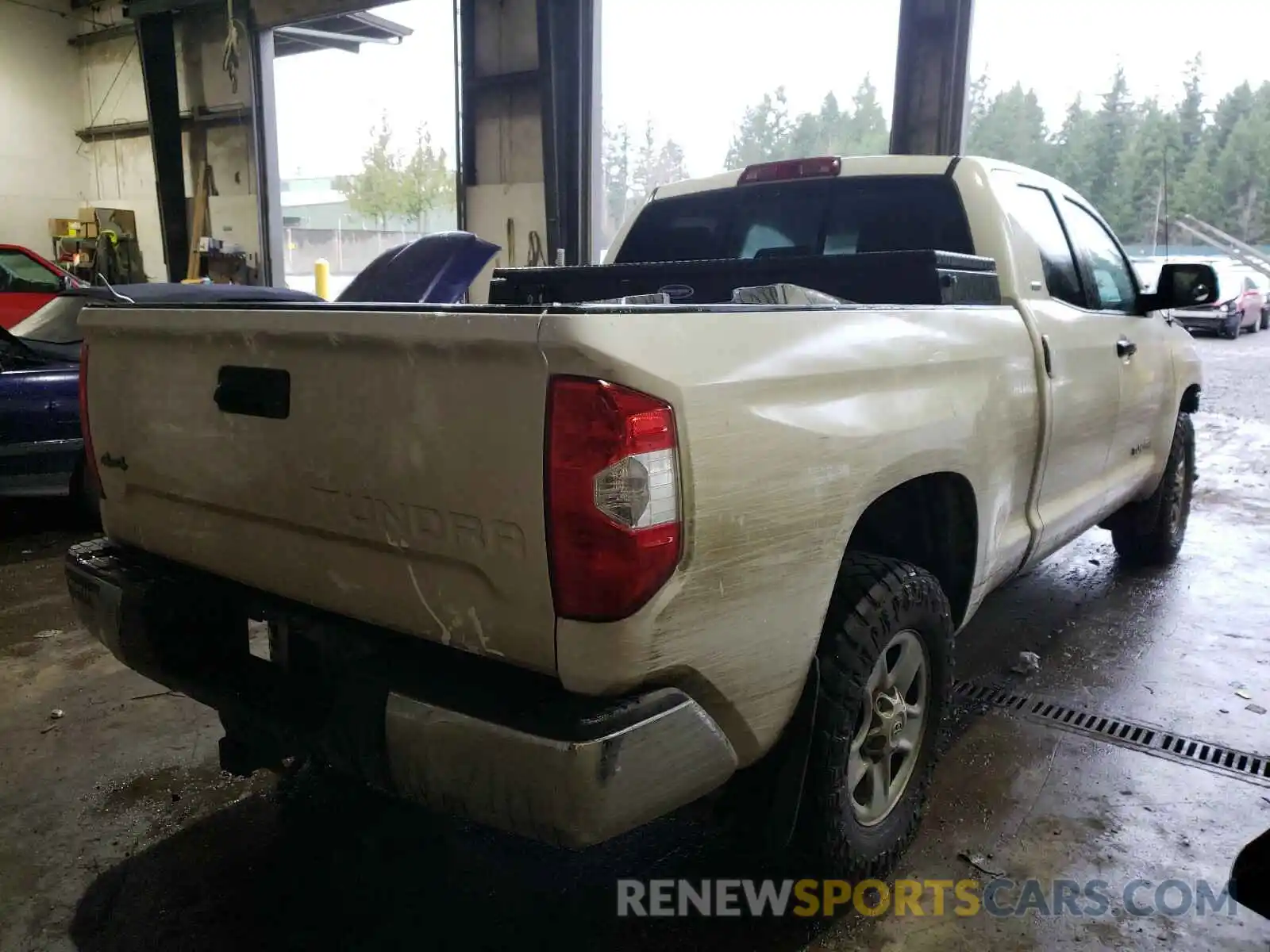 4 Photograph of a damaged car 5TFUM5F11KX082379 TOYOTA TUNDRA 2019