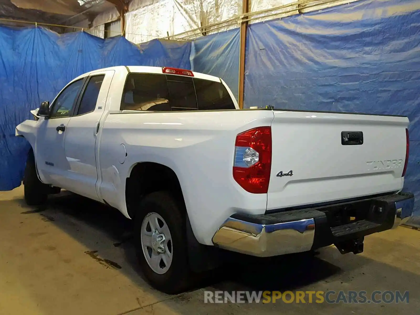 3 Photograph of a damaged car 5TFUM5F11KX083810 TOYOTA TUNDRA 2019