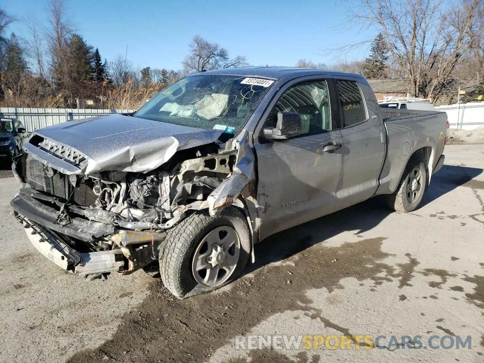 2 Photograph of a damaged car 5TFUM5F12KX083010 TOYOTA TUNDRA 2019