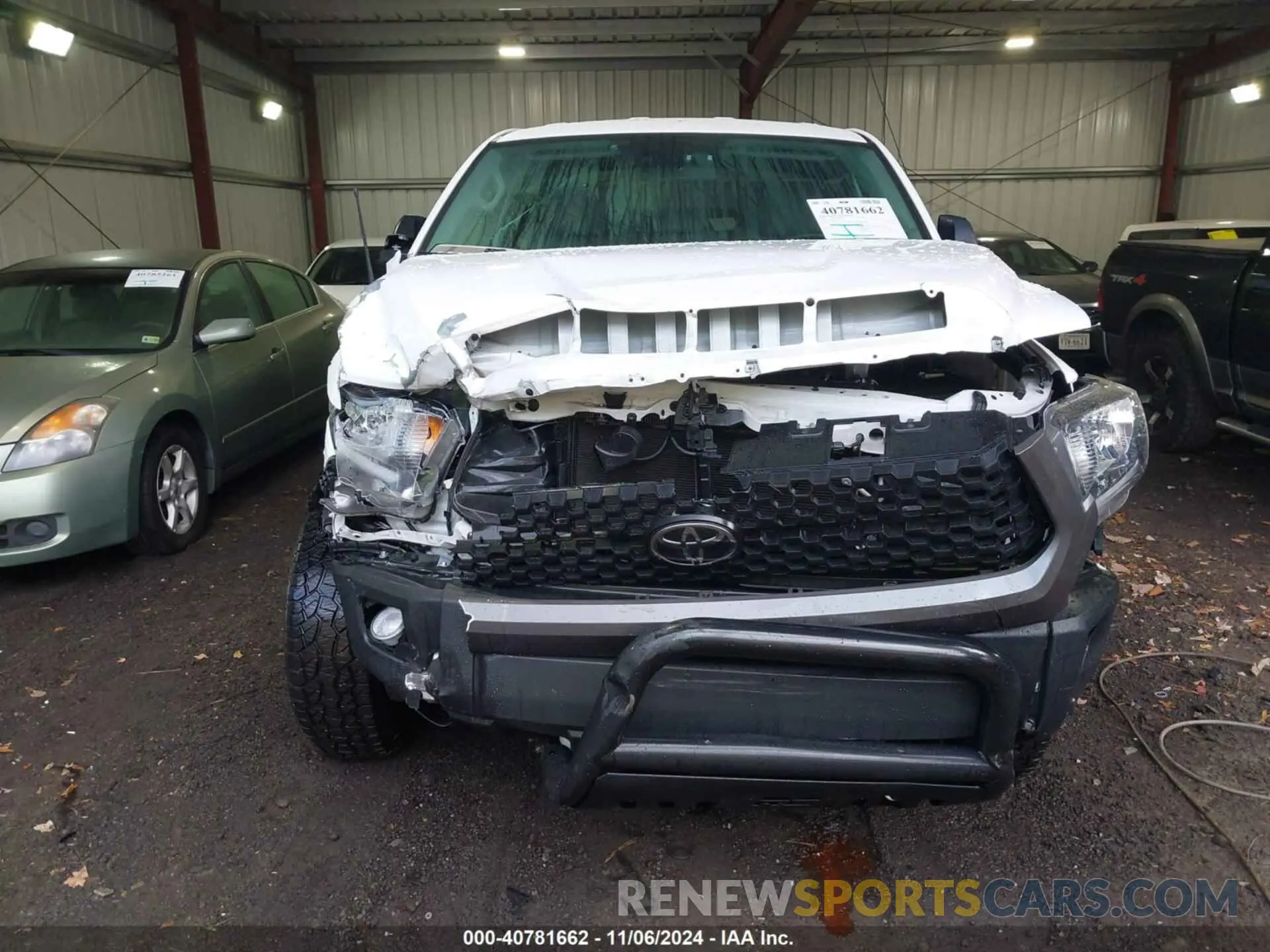 12 Photograph of a damaged car 5TFUM5F18KX081777 TOYOTA TUNDRA 2019