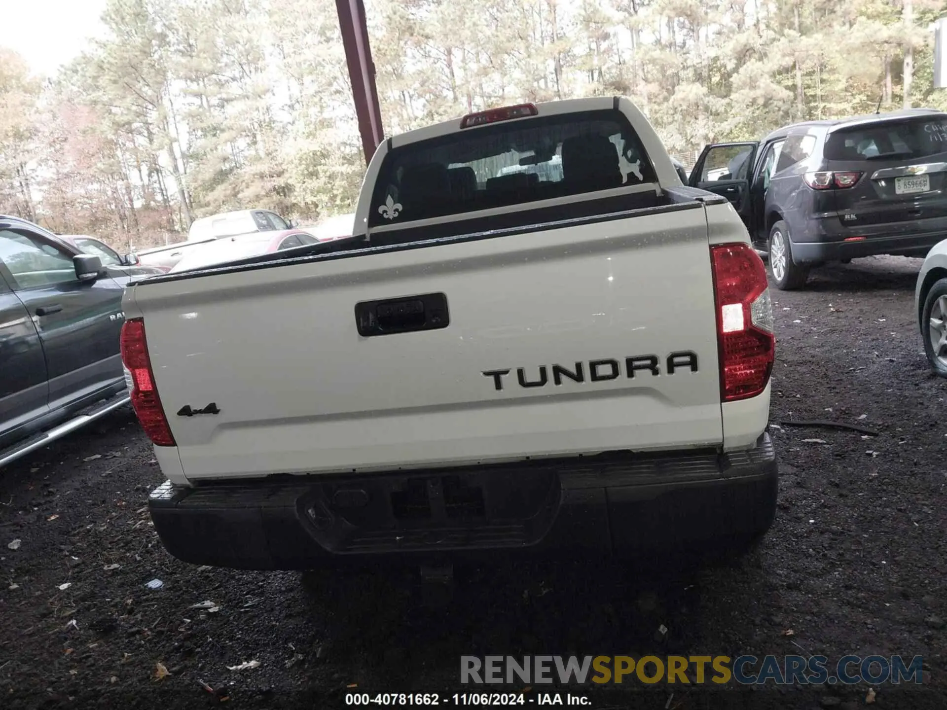 16 Photograph of a damaged car 5TFUM5F18KX081777 TOYOTA TUNDRA 2019