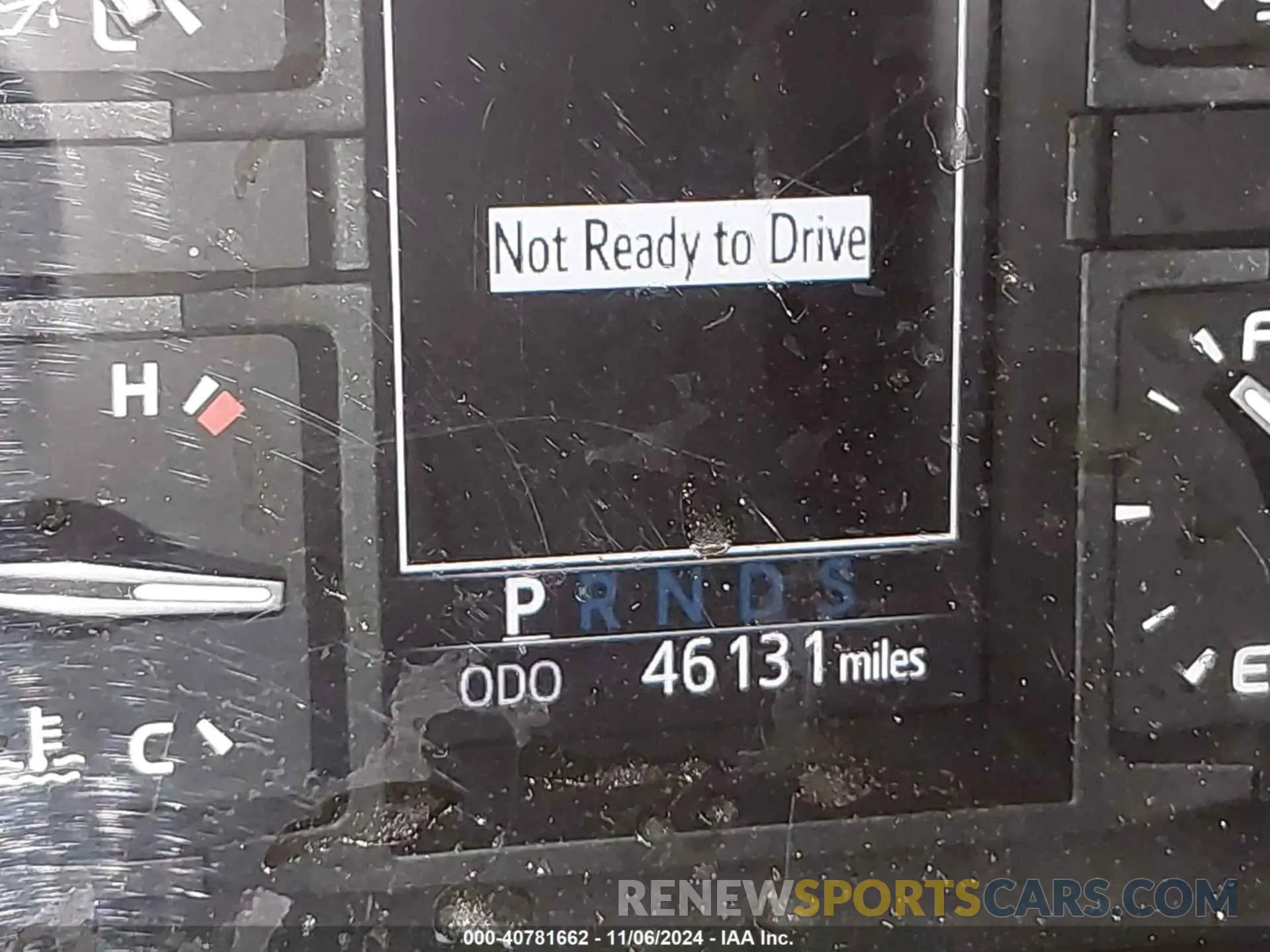 7 Photograph of a damaged car 5TFUM5F18KX081777 TOYOTA TUNDRA 2019