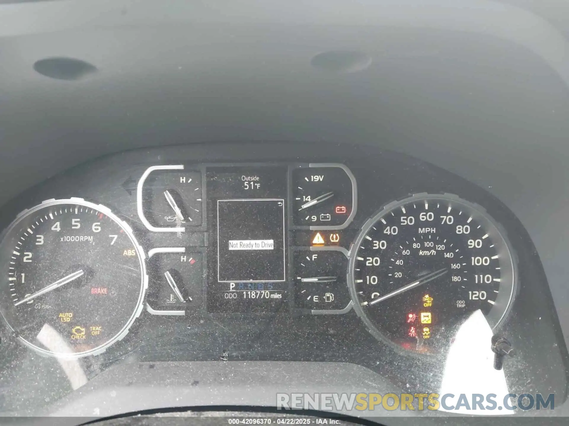 7 Photograph of a damaged car 5TFUW5F11KX807277 TOYOTA TUNDRA 2019
