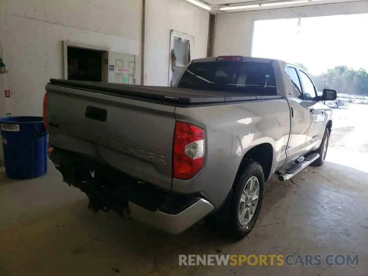 4 Photograph of a damaged car 5TFUW5F11KX810888 TOYOTA TUNDRA 2019