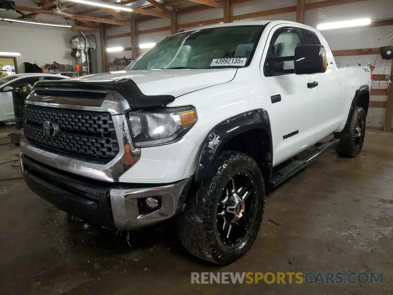 1 Photograph of a damaged car 5TFUW5F11KX857841 TOYOTA TUNDRA 2019