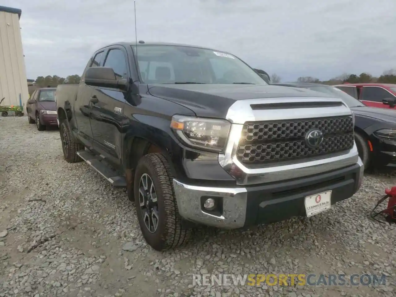 1 Photograph of a damaged car 5TFUW5F13KX794757 TOYOTA TUNDRA 2019