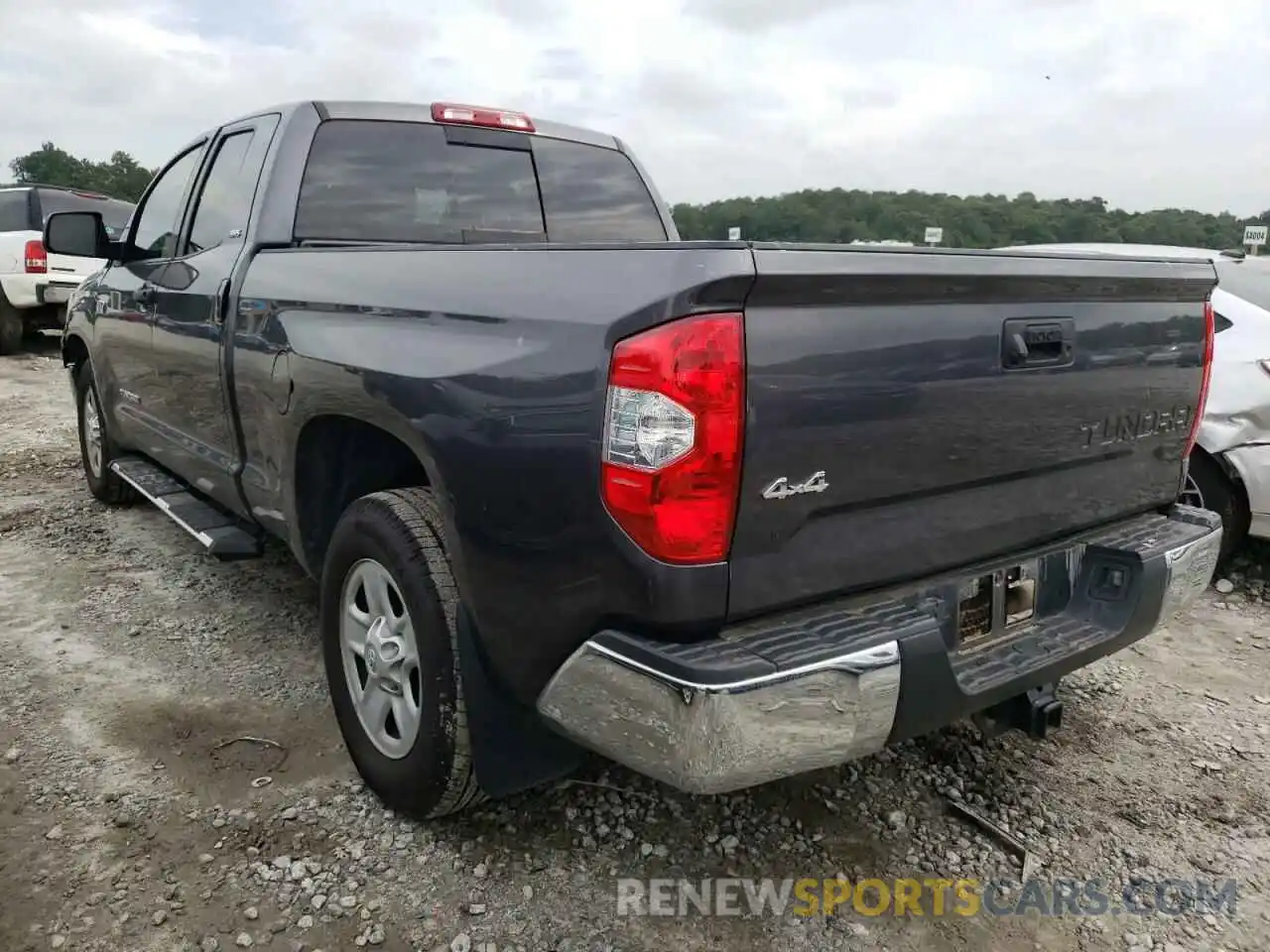 3 Photograph of a damaged car 5TFUW5F14KX826938 TOYOTA TUNDRA 2019