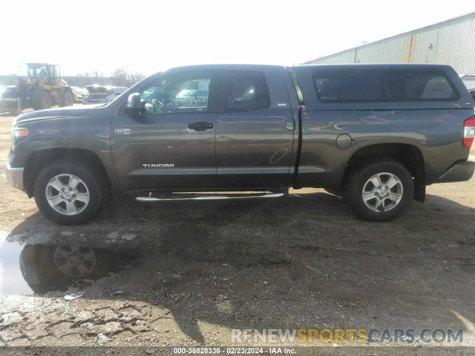 14 Photograph of a damaged car 5TFUW5F14KX868915 TOYOTA TUNDRA 2019