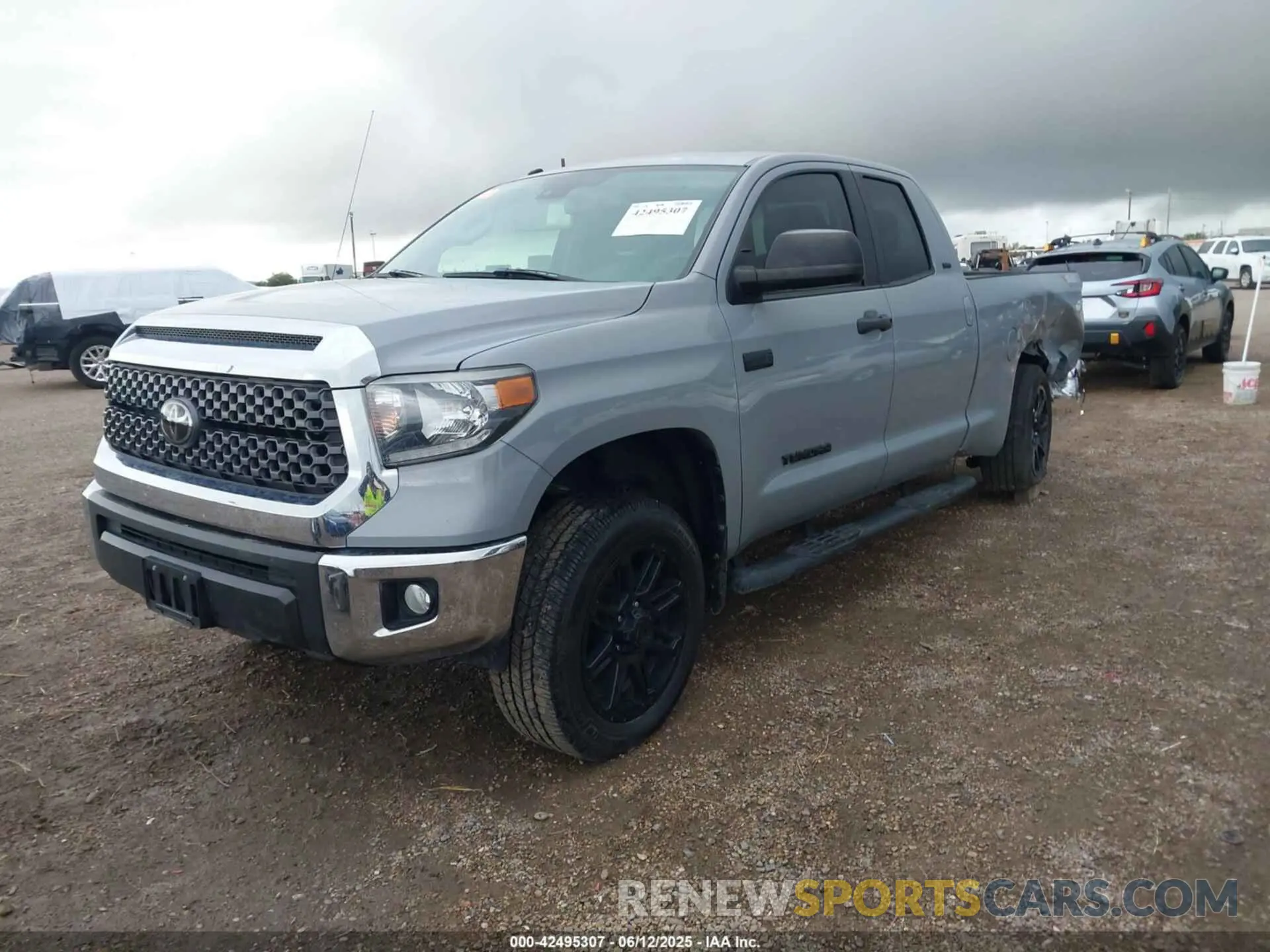 2 Photograph of a damaged car 5TFUW5F16KX861805 TOYOTA TUNDRA 2019