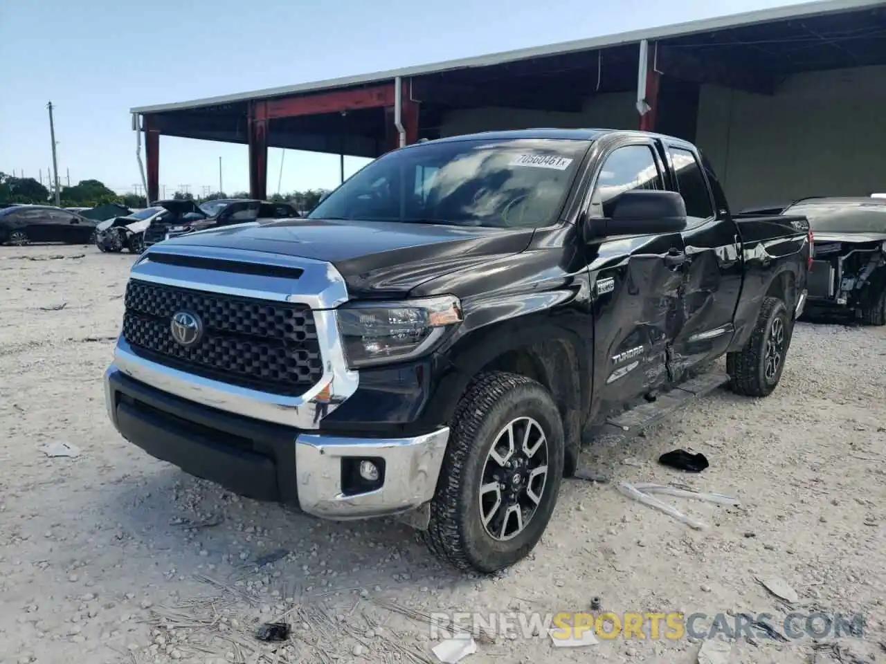 2 Photograph of a damaged car 5TFUW5F19KX814607 TOYOTA TUNDRA 2019