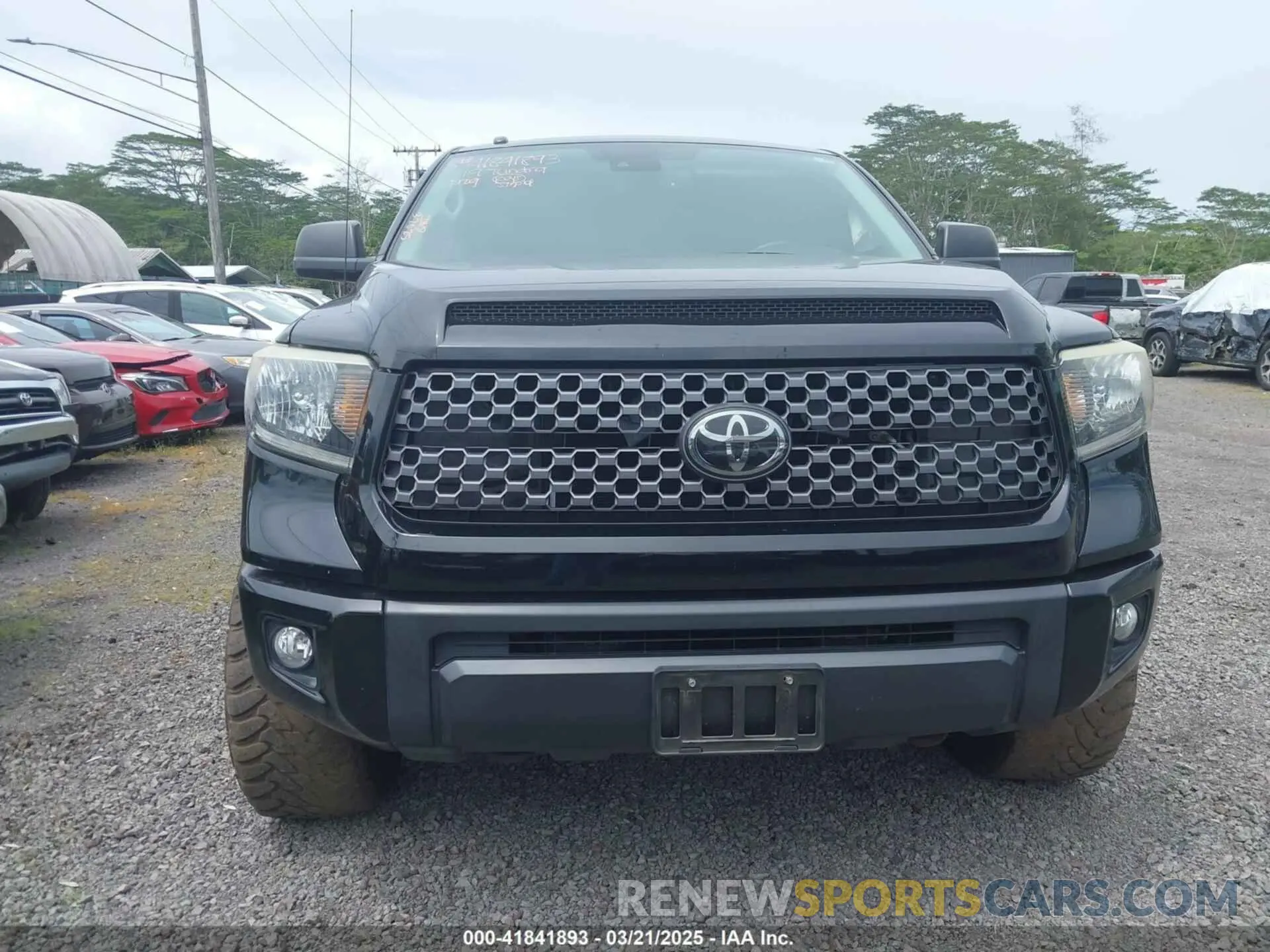 12 Photograph of a damaged car 5TFUY5F10KX789414 TOYOTA TUNDRA 2019