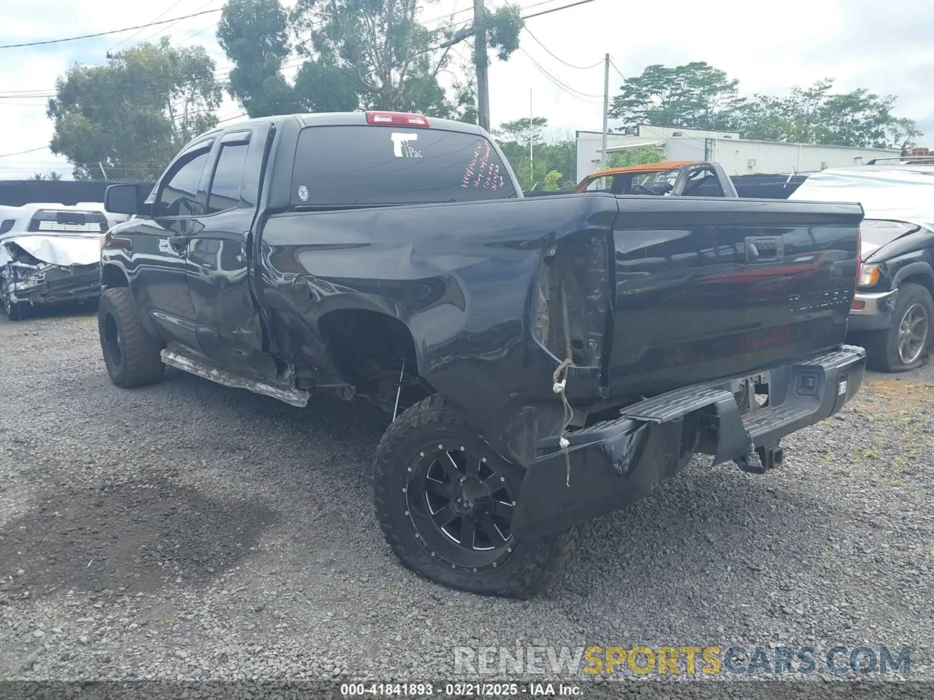 3 Photograph of a damaged car 5TFUY5F10KX789414 TOYOTA TUNDRA 2019