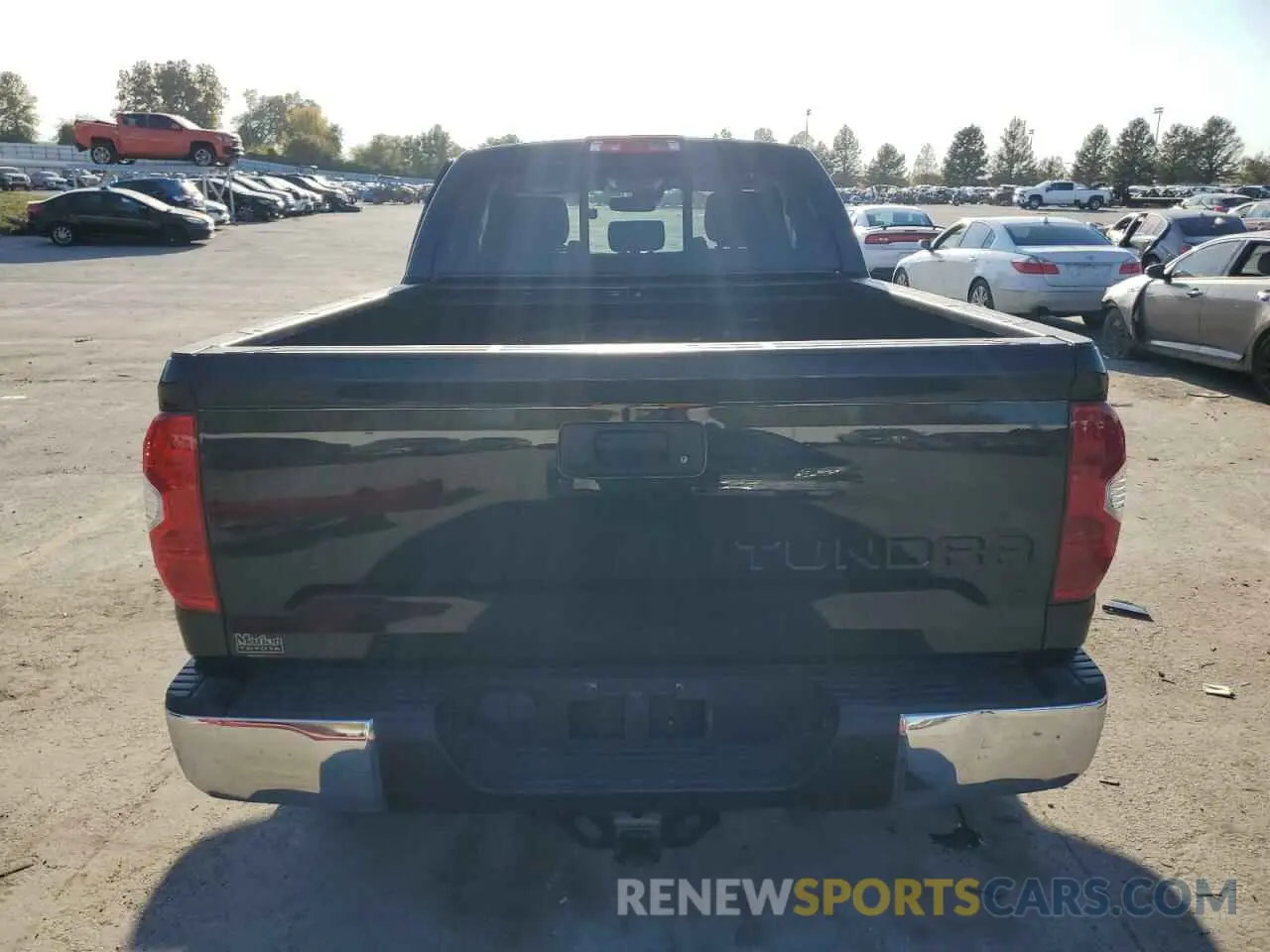 6 Photograph of a damaged car 5TFUY5F10KX865097 TOYOTA TUNDRA 2019