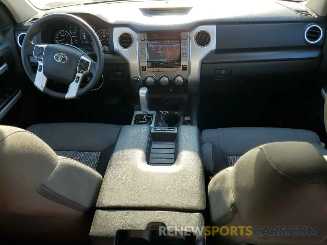 8 Photograph of a damaged car 5TFUY5F10KX865097 TOYOTA TUNDRA 2019