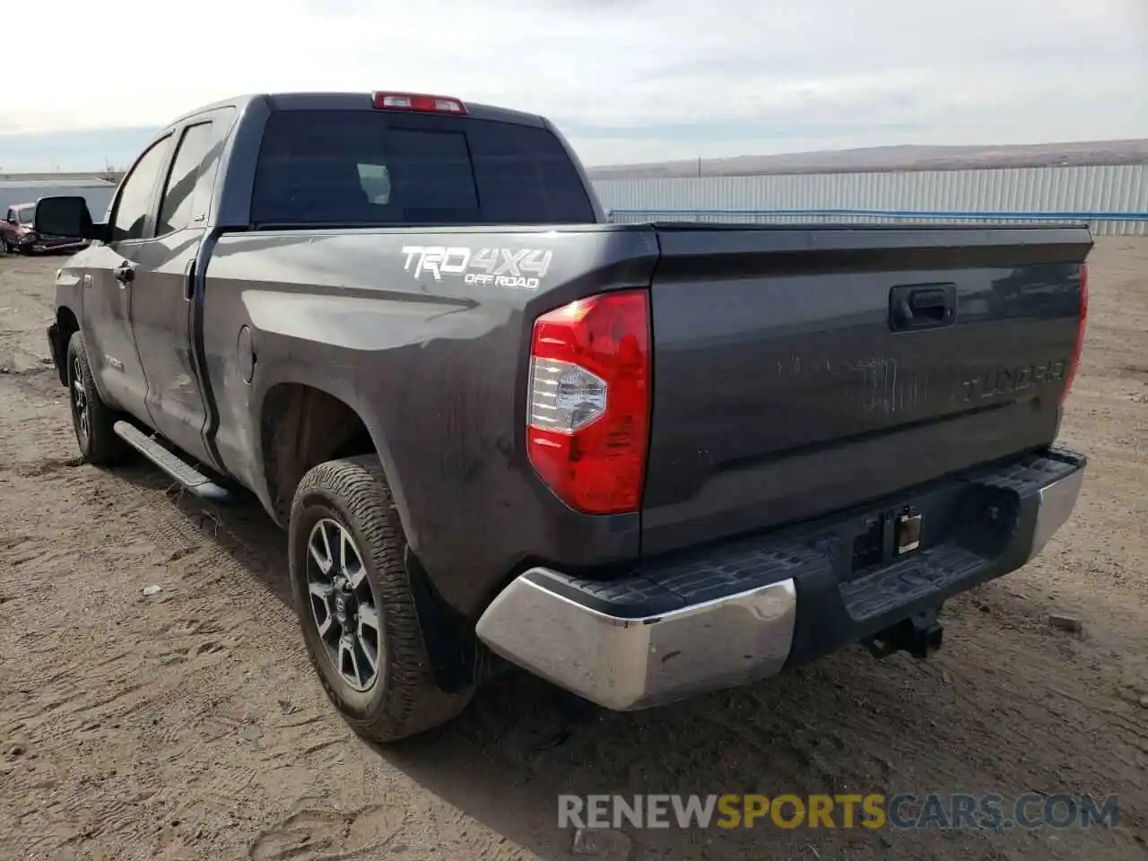 3 Photograph of a damaged car 5TFUY5F11KX800145 TOYOTA TUNDRA 2019