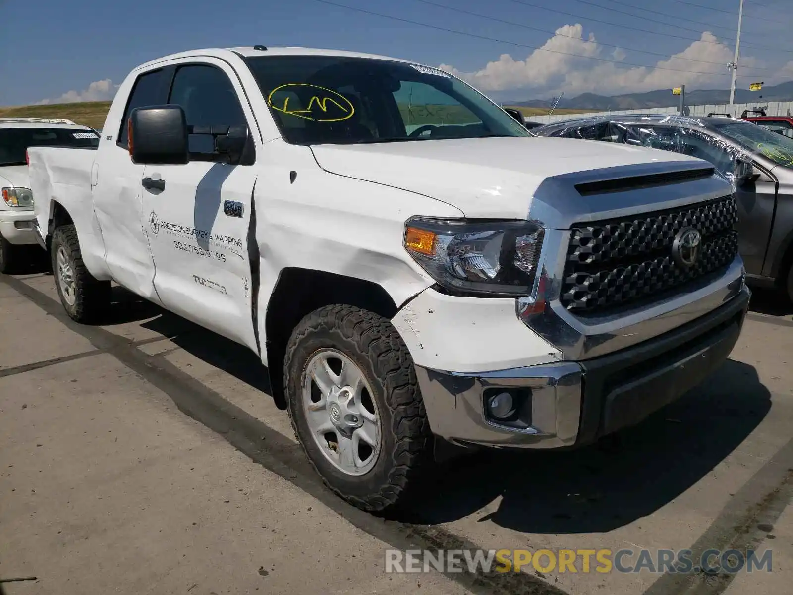 1 Photograph of a damaged car 5TFUY5F12KX833249 TOYOTA TUNDRA 2019