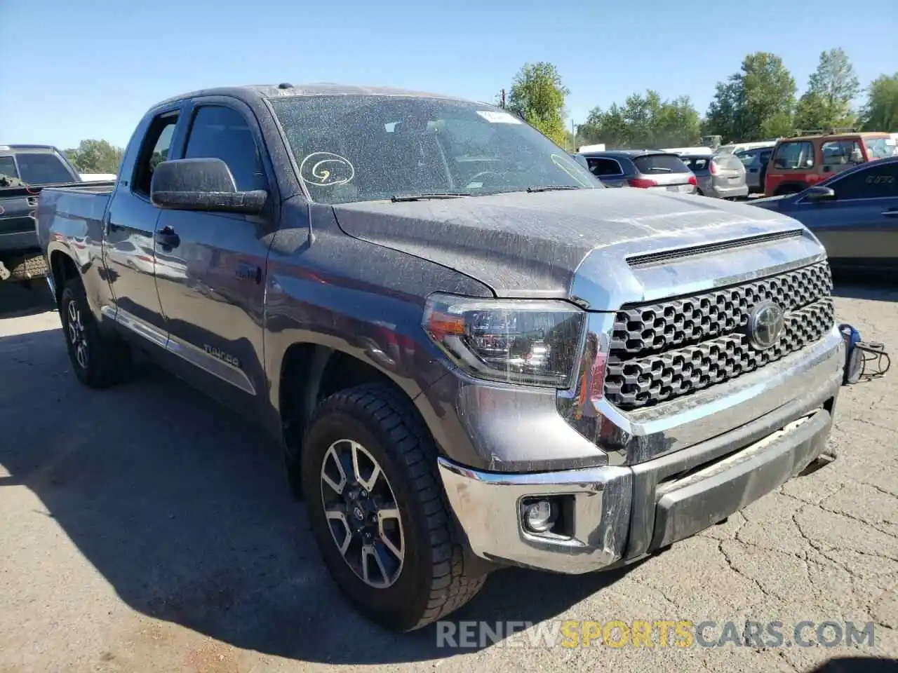 1 Photograph of a damaged car 5TFUY5F15KX803677 TOYOTA TUNDRA 2019