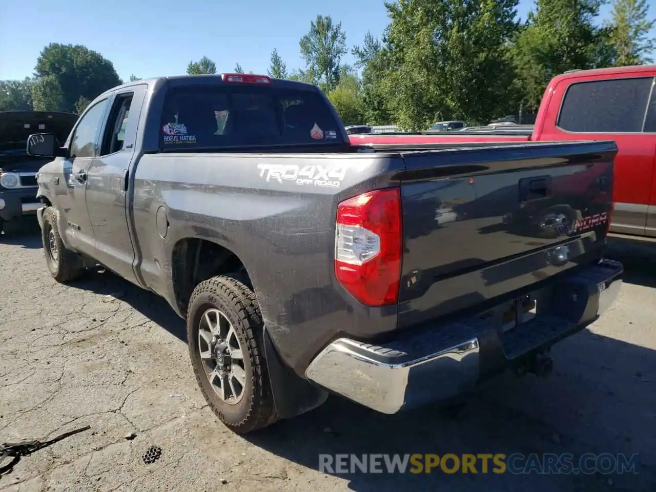 3 Photograph of a damaged car 5TFUY5F15KX803677 TOYOTA TUNDRA 2019