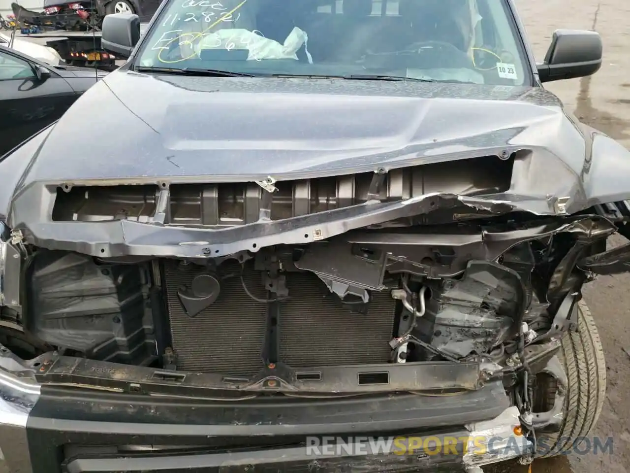 7 Photograph of a damaged car 5TFUY5F16KX781768 TOYOTA TUNDRA 2019