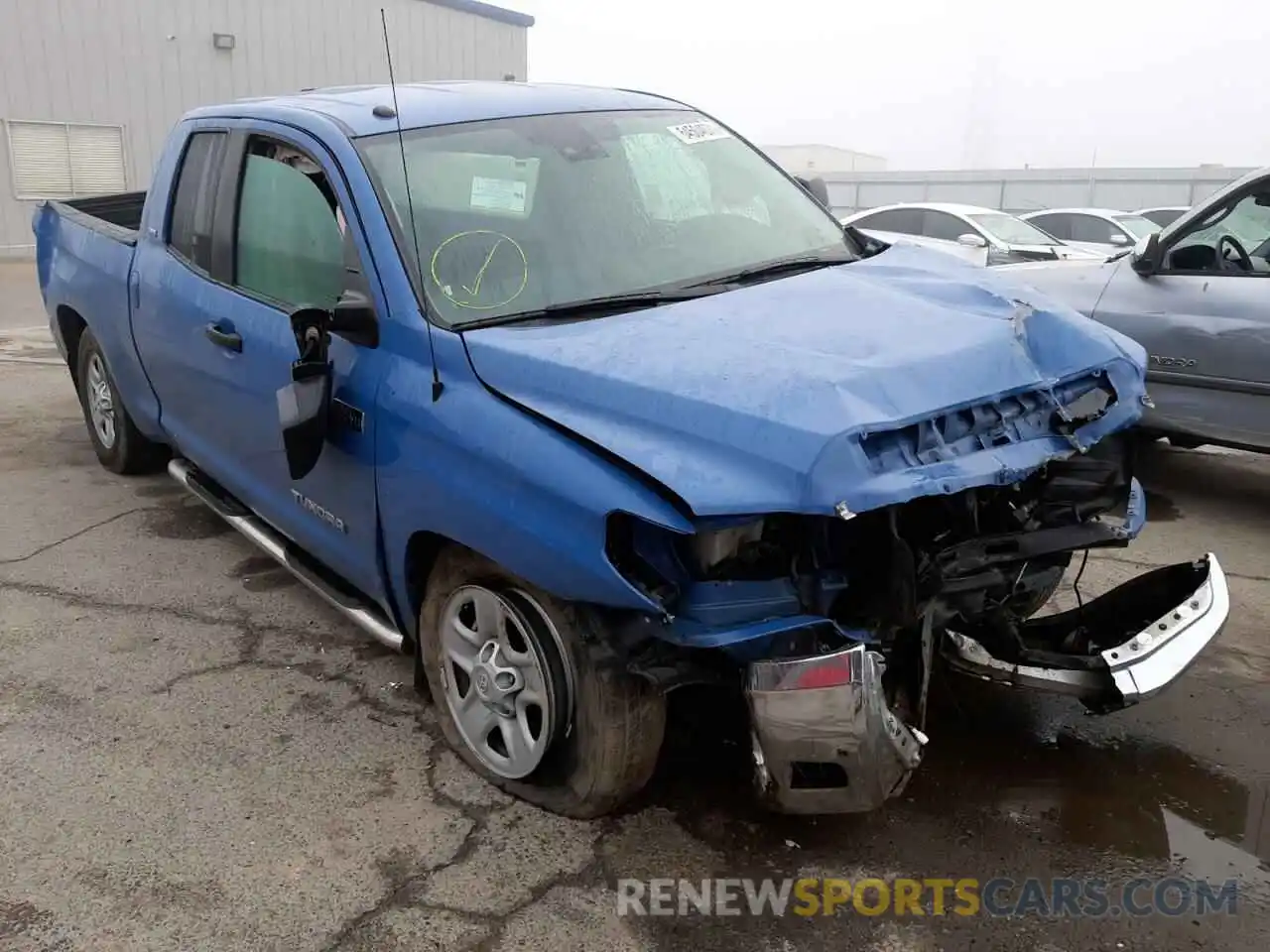 1 Photograph of a damaged car 5TFUY5F17KX792505 TOYOTA TUNDRA 2019