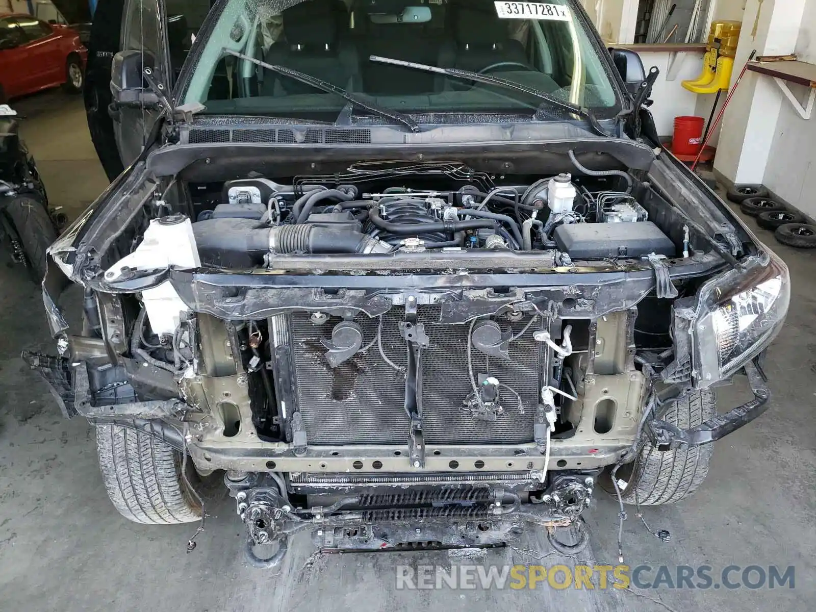 7 Photograph of a damaged car 5TFUY5F17KX827107 TOYOTA TUNDRA 2019