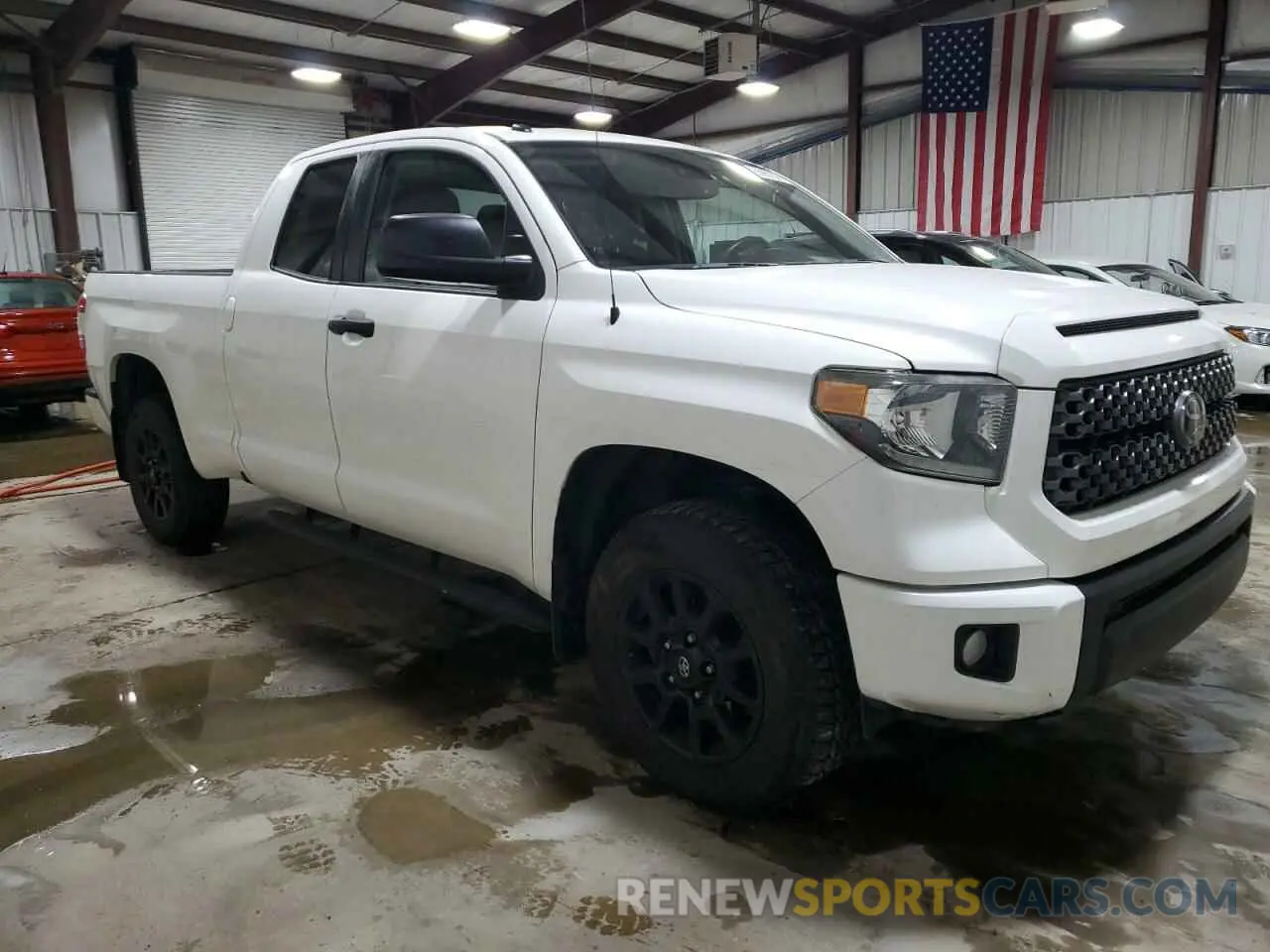 4 Photograph of a damaged car 5TFUY5F1XKX789162 TOYOTA TUNDRA 2019