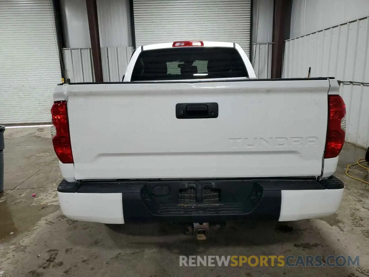 6 Photograph of a damaged car 5TFUY5F1XKX789162 TOYOTA TUNDRA 2019