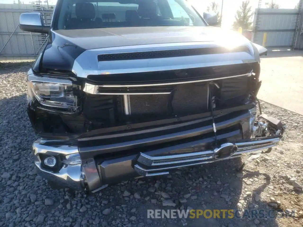 9 Photograph of a damaged car 5TFAY5F10LX920233 TOYOTA TUNDRA 2020