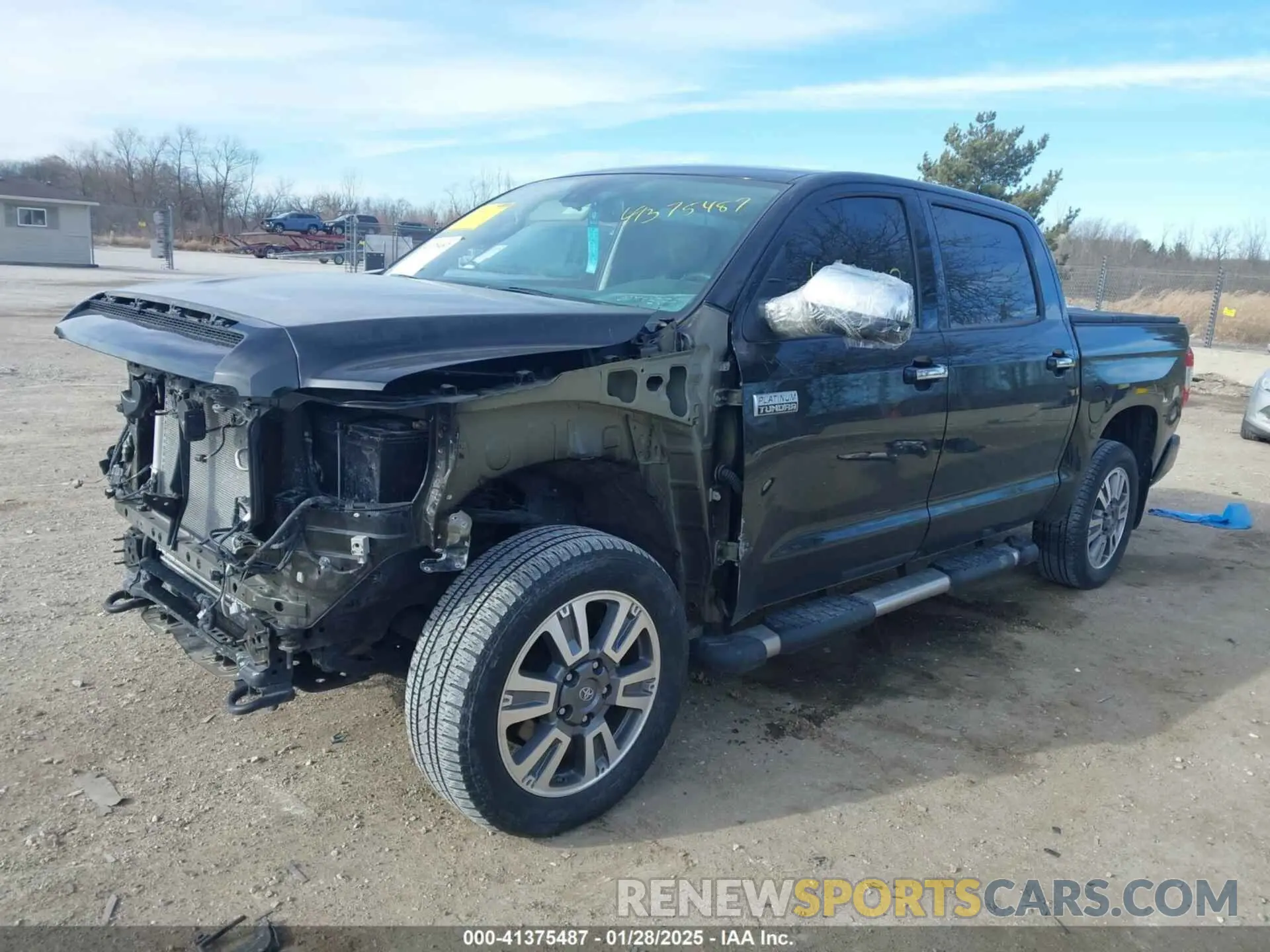 2 Photograph of a damaged car 5TFAY5F10LX924010 TOYOTA TUNDRA 2020