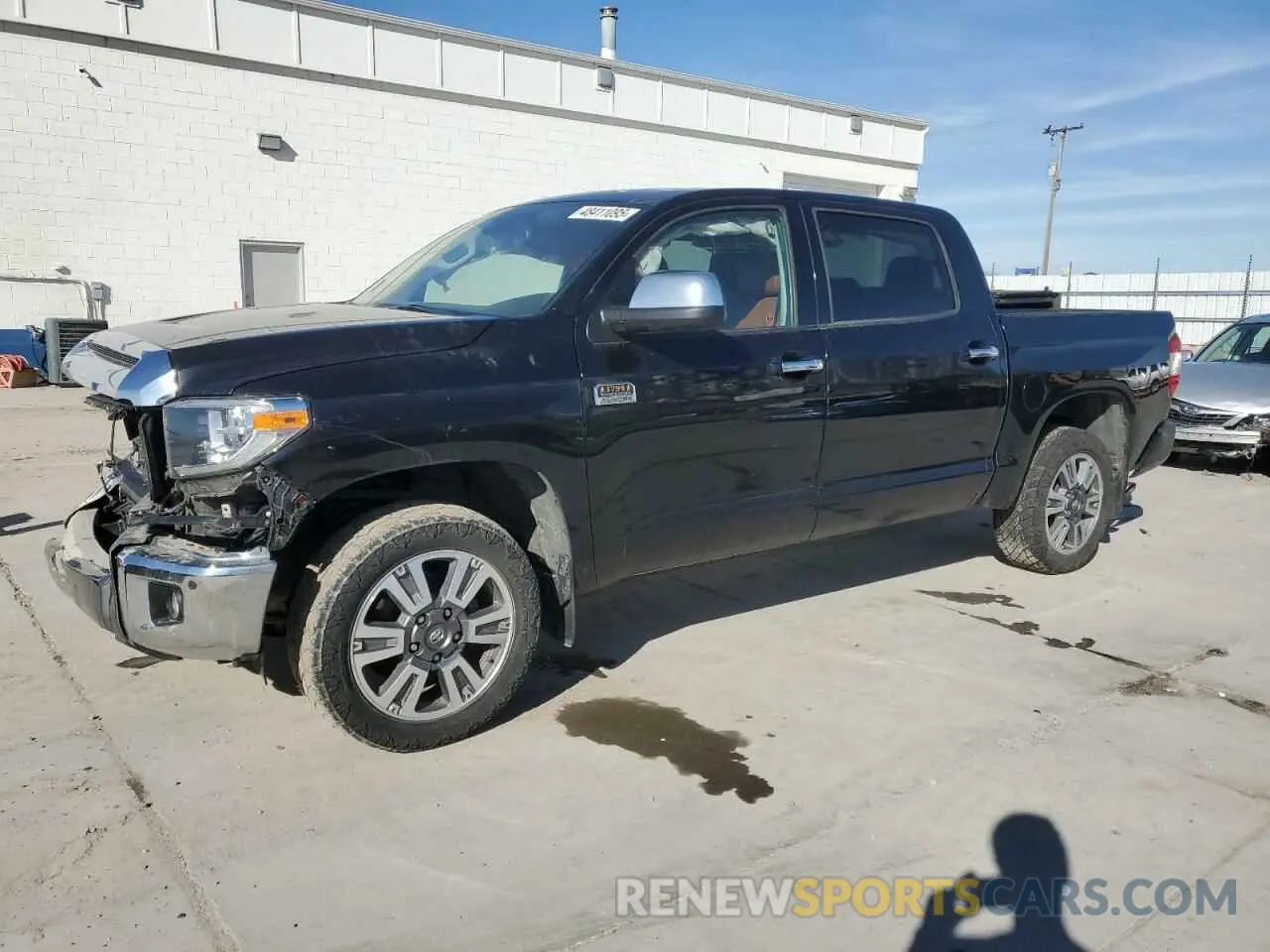 1 Photograph of a damaged car 5TFAY5F11LX883080 TOYOTA TUNDRA 2020