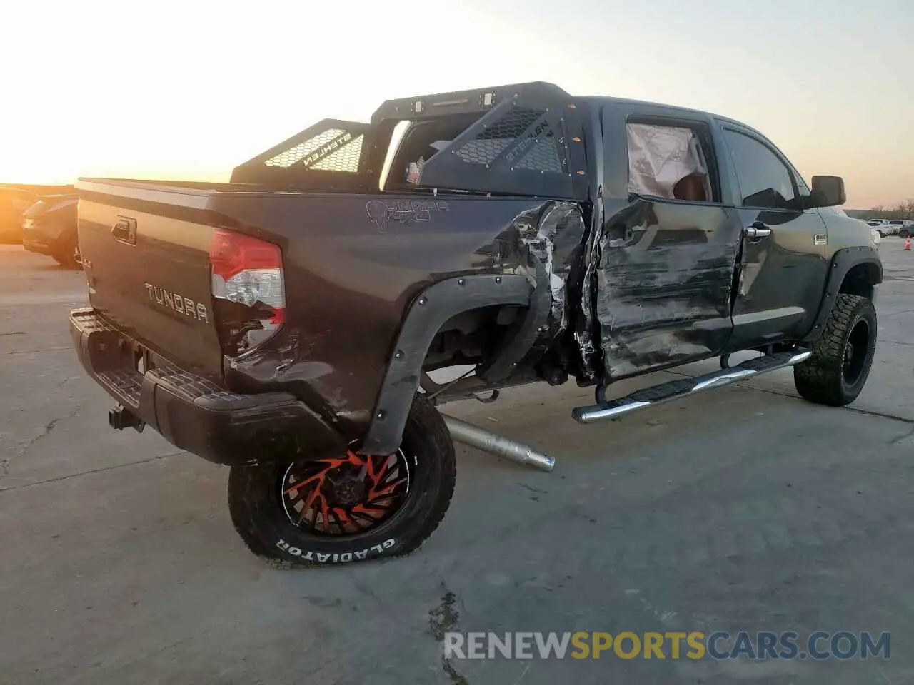 3 Photograph of a damaged car 5TFAY5F14LX878472 TOYOTA TUNDRA 2020