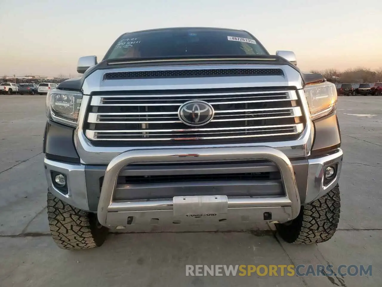 5 Photograph of a damaged car 5TFAY5F14LX878472 TOYOTA TUNDRA 2020