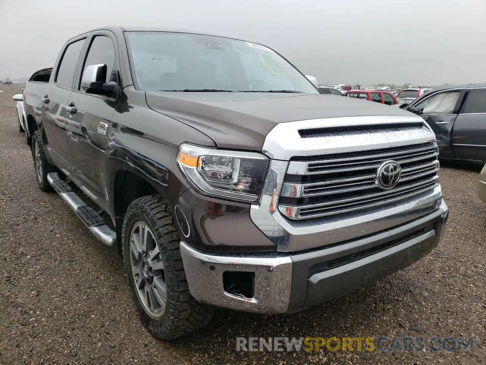 1 Photograph of a damaged car 5TFAY5F14LX929081 TOYOTA TUNDRA 2020