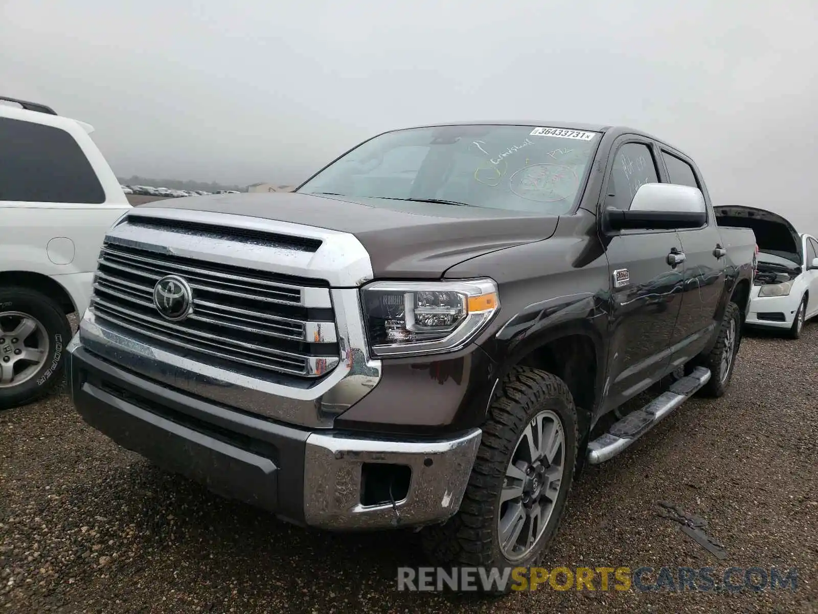 2 Photograph of a damaged car 5TFAY5F14LX929081 TOYOTA TUNDRA 2020