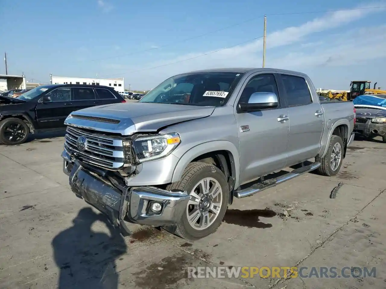 2 Photograph of a damaged car 5TFAY5F15LX883471 TOYOTA TUNDRA 2020