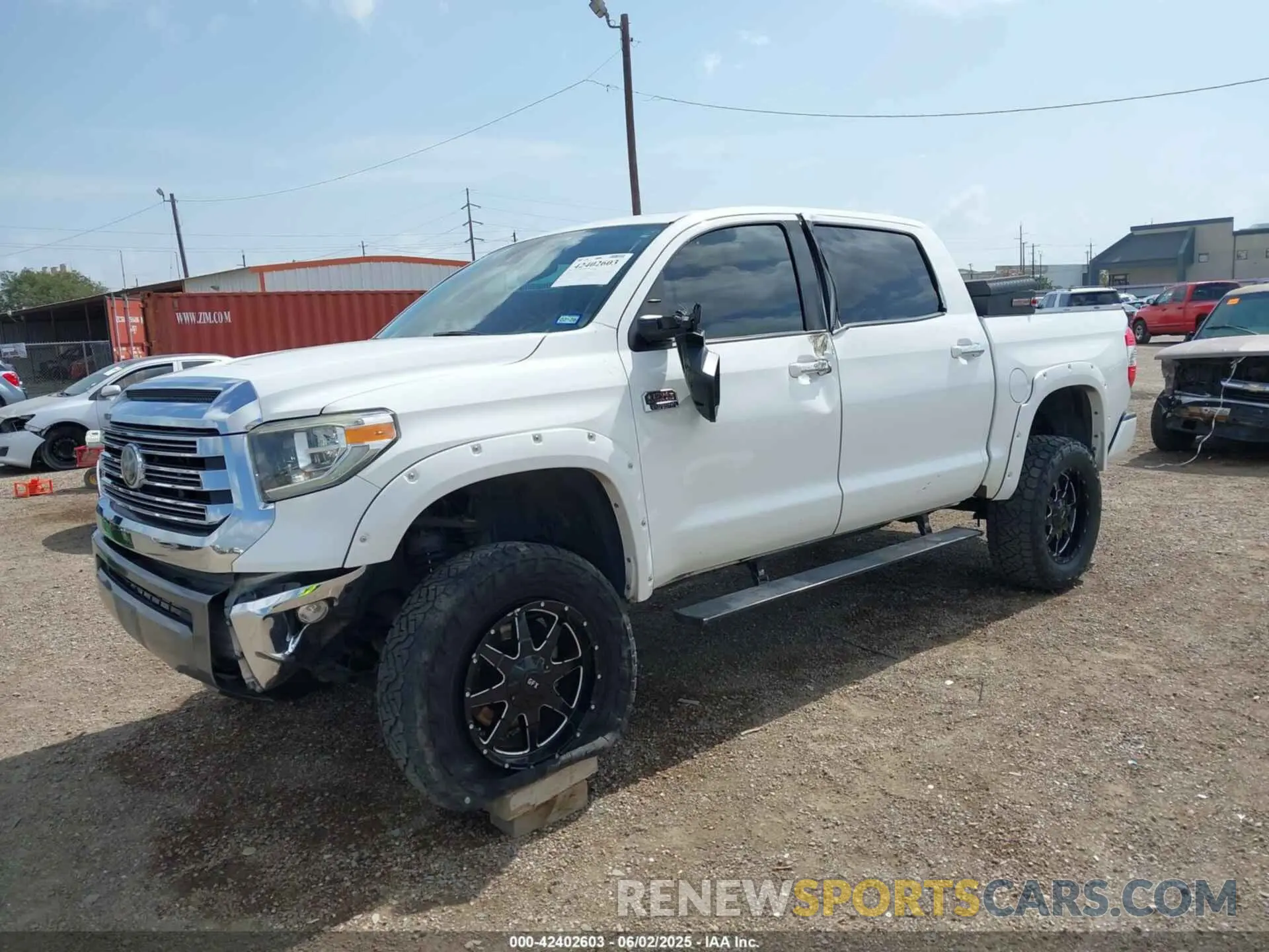 2 Photograph of a damaged car 5TFAY5F15LX925525 TOYOTA TUNDRA 2020