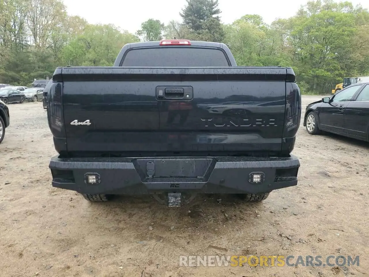 6 Photograph of a damaged car 5TFAY5F16LX881115 TOYOTA TUNDRA 2020