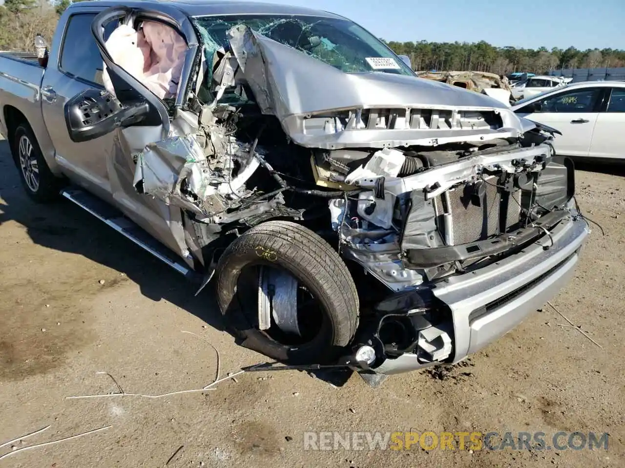 9 Photograph of a damaged car 5TFAY5F16LX931480 TOYOTA TUNDRA 2020