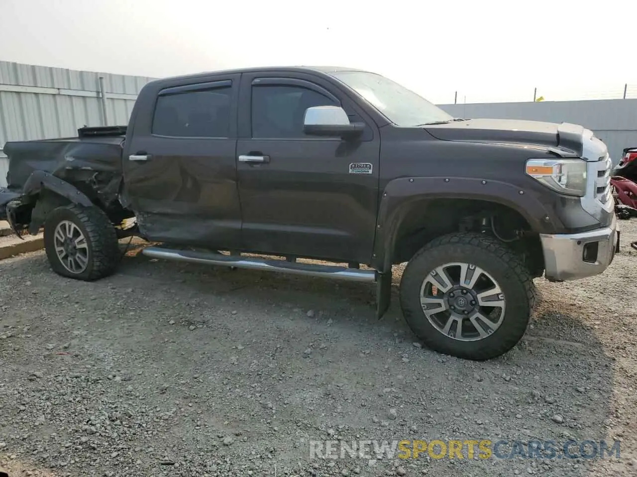 4 Photograph of a damaged car 5TFAY5F16LX946559 TOYOTA TUNDRA 2020
