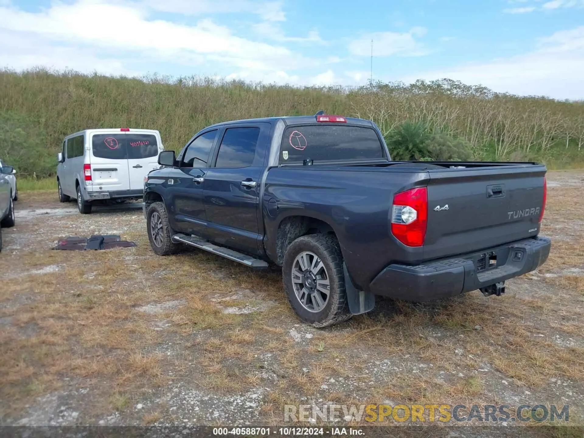 3 Photograph of a damaged car 5TFAY5F17LX872570 TOYOTA TUNDRA 2020