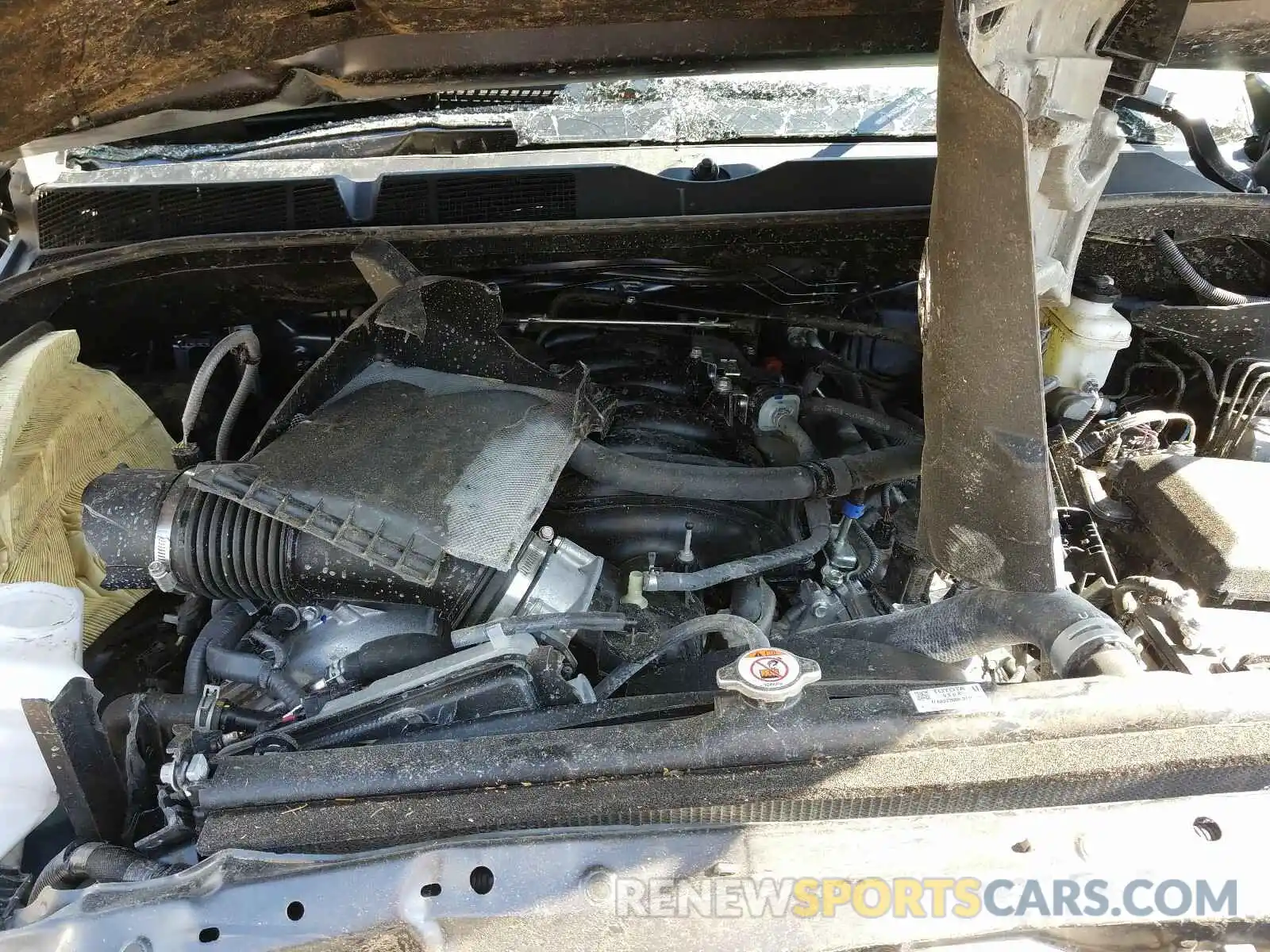 7 Photograph of a damaged car 5TFAY5F17LX916342 TOYOTA TUNDRA 2020