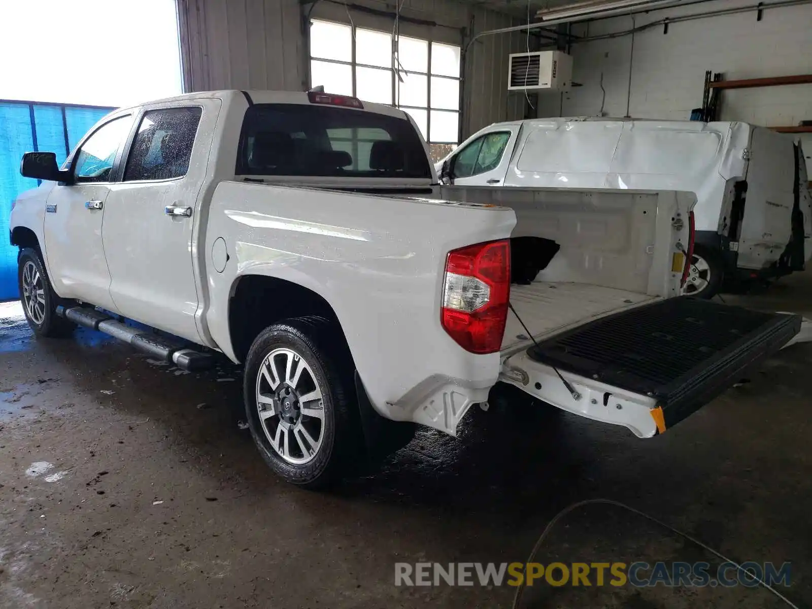 3 Photograph of a damaged car 5TFAY5F18LX895632 TOYOTA TUNDRA 2020