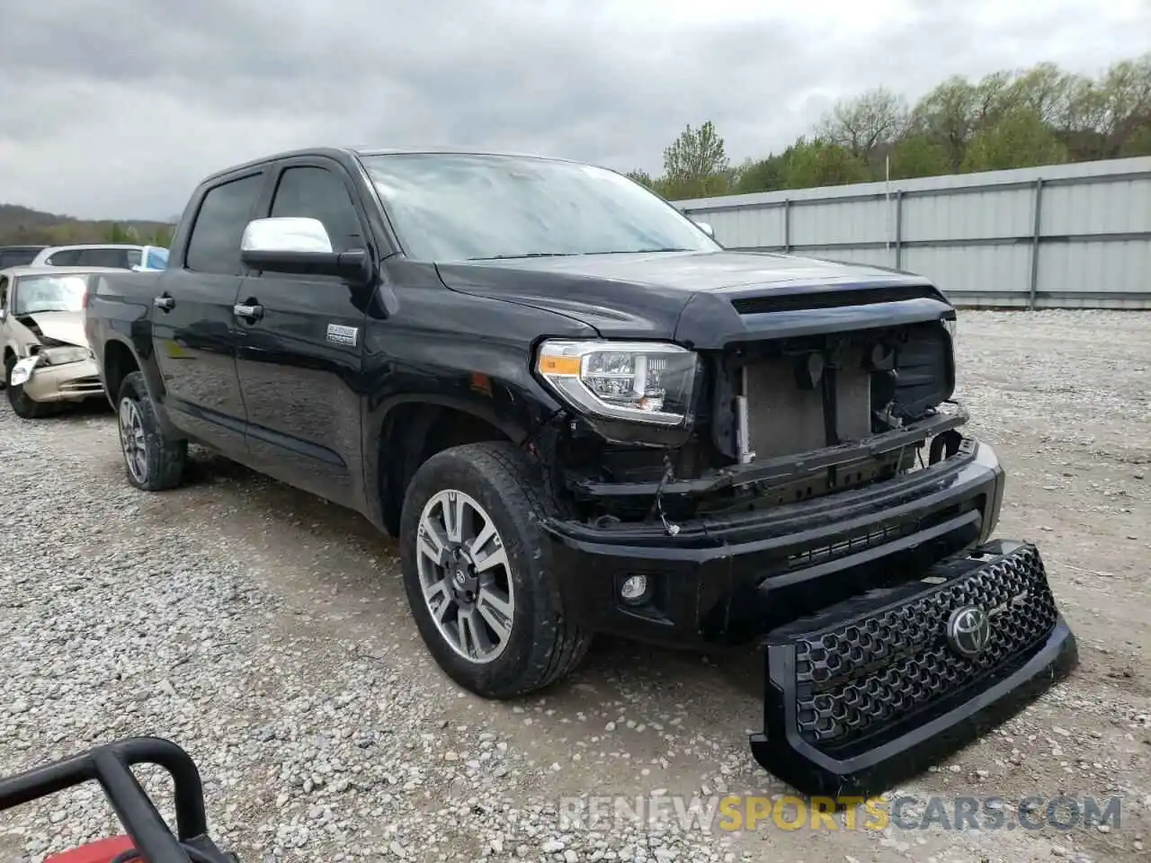 1 Photograph of a damaged car 5TFAY5F19LX898040 TOYOTA TUNDRA 2020