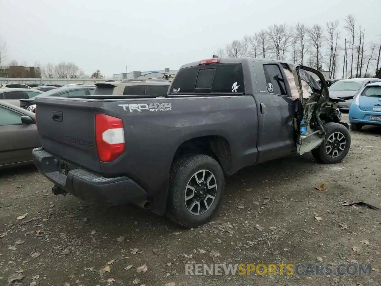 3 Photograph of a damaged car 5TFBY5F10LX946867 TOYOTA TUNDRA 2020