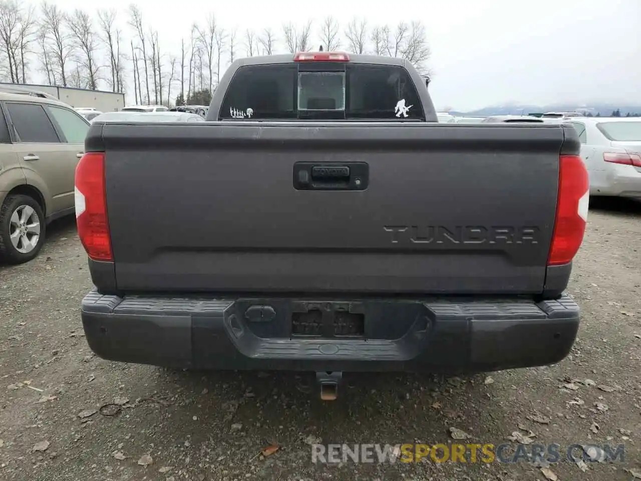 6 Photograph of a damaged car 5TFBY5F10LX946867 TOYOTA TUNDRA 2020