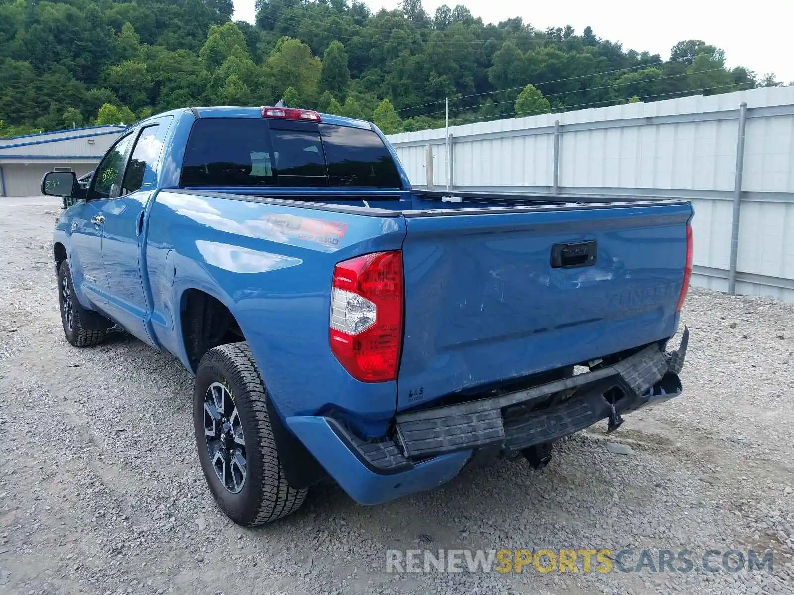 3 Photograph of a damaged car 5TFBY5F13LX884364 TOYOTA TUNDRA 2020