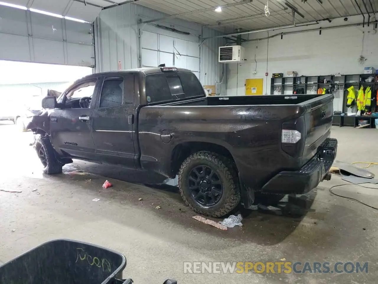 2 Photograph of a damaged car 5TFBY5F16LX915932 TOYOTA TUNDRA 2020
