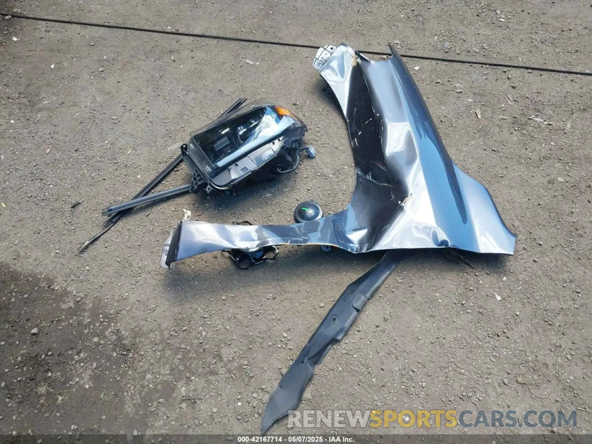12 Photograph of a damaged car 5TFBY5F17LX889096 TOYOTA TUNDRA 2020