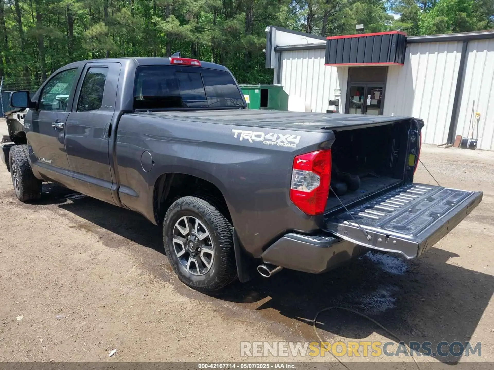 3 Photograph of a damaged car 5TFBY5F17LX889096 TOYOTA TUNDRA 2020